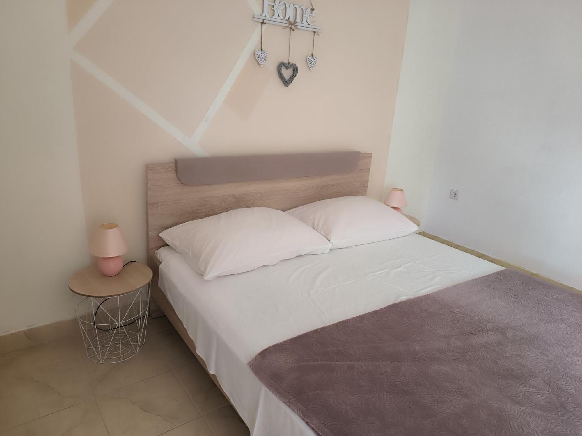 Apartments Orlic Povljana Ngoại thất bức ảnh
